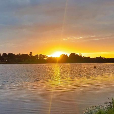 Rynn Haven - Enchanting Townhouse Lough Rynn Mohill エクステリア 写真